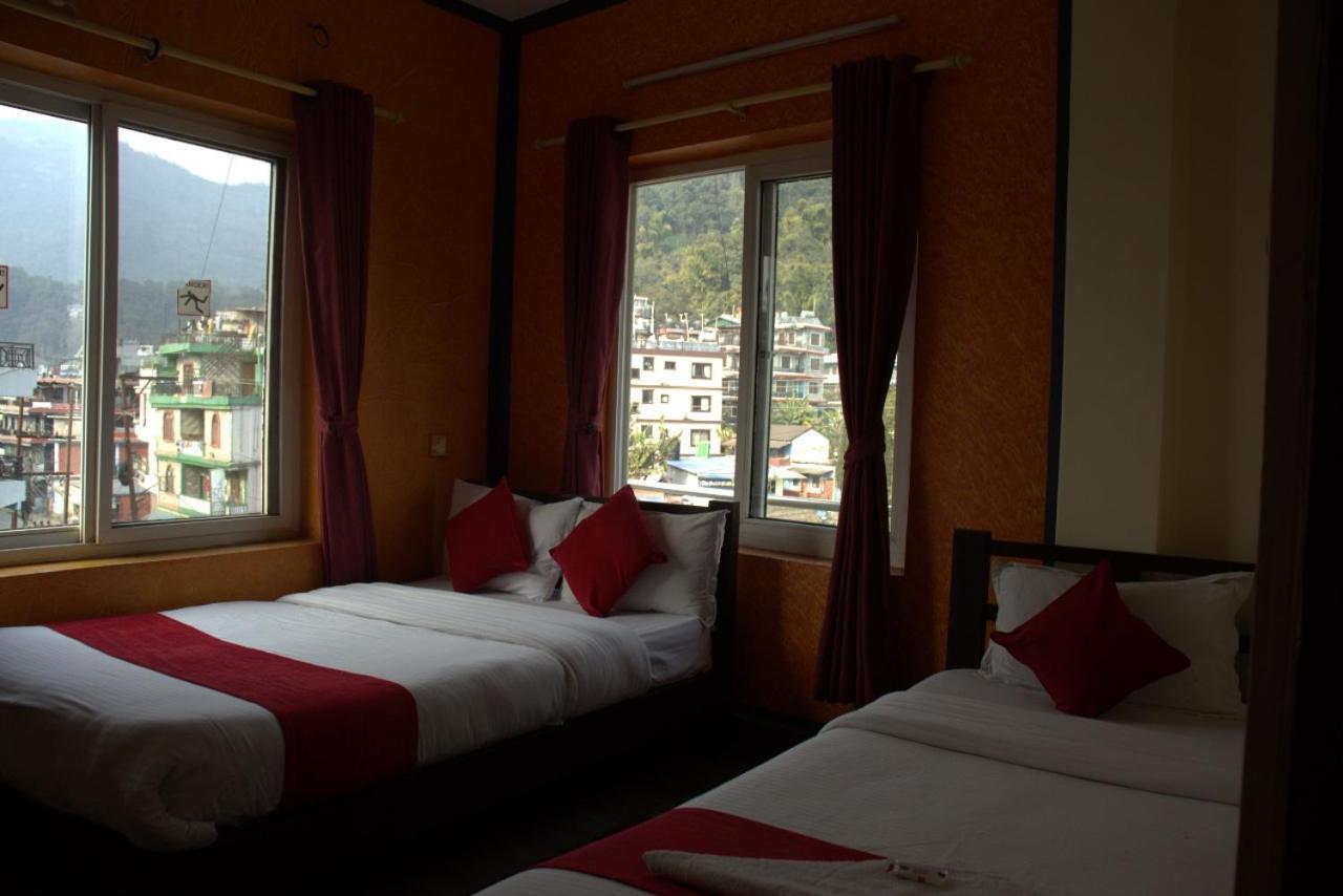 Hotel Old Durbar Pokhara Bagian luar foto