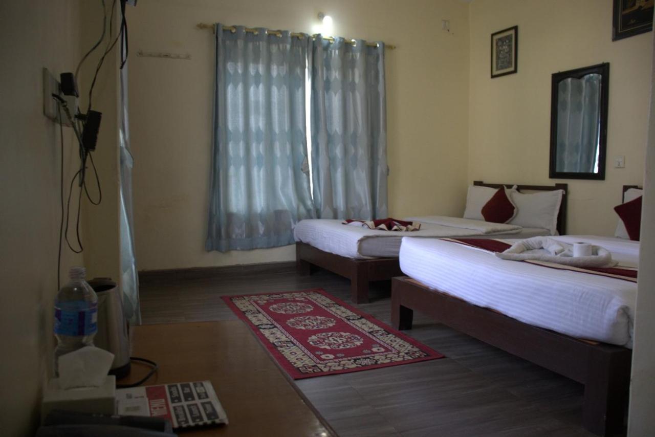 Hotel Old Durbar Pokhara Ruang foto